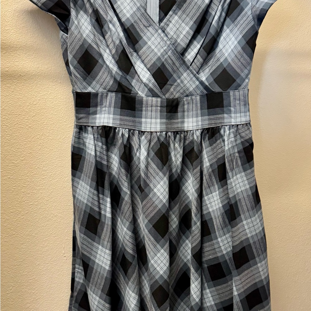 Plaid Women’s Dress in Black and Gray